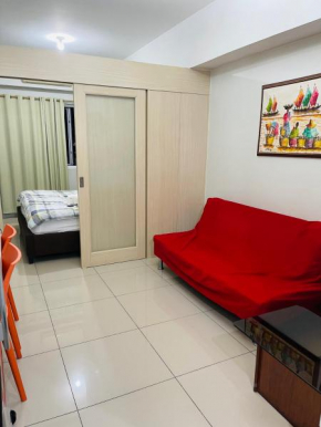 Destina Stays @Jazz Residences, Makati, Metro Manila, w/Netflix